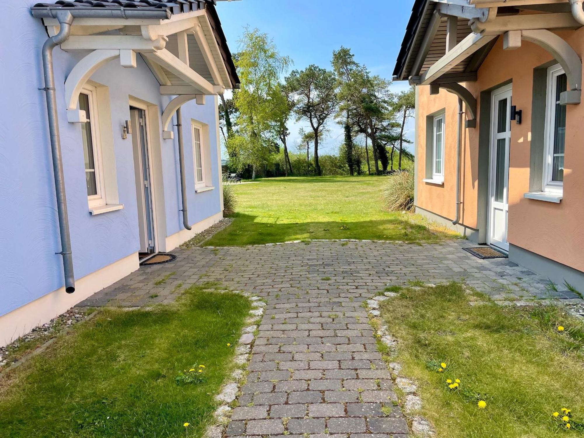 Ferienwohnung1 In Der Villa Westwind Thiessow Bagian luar foto