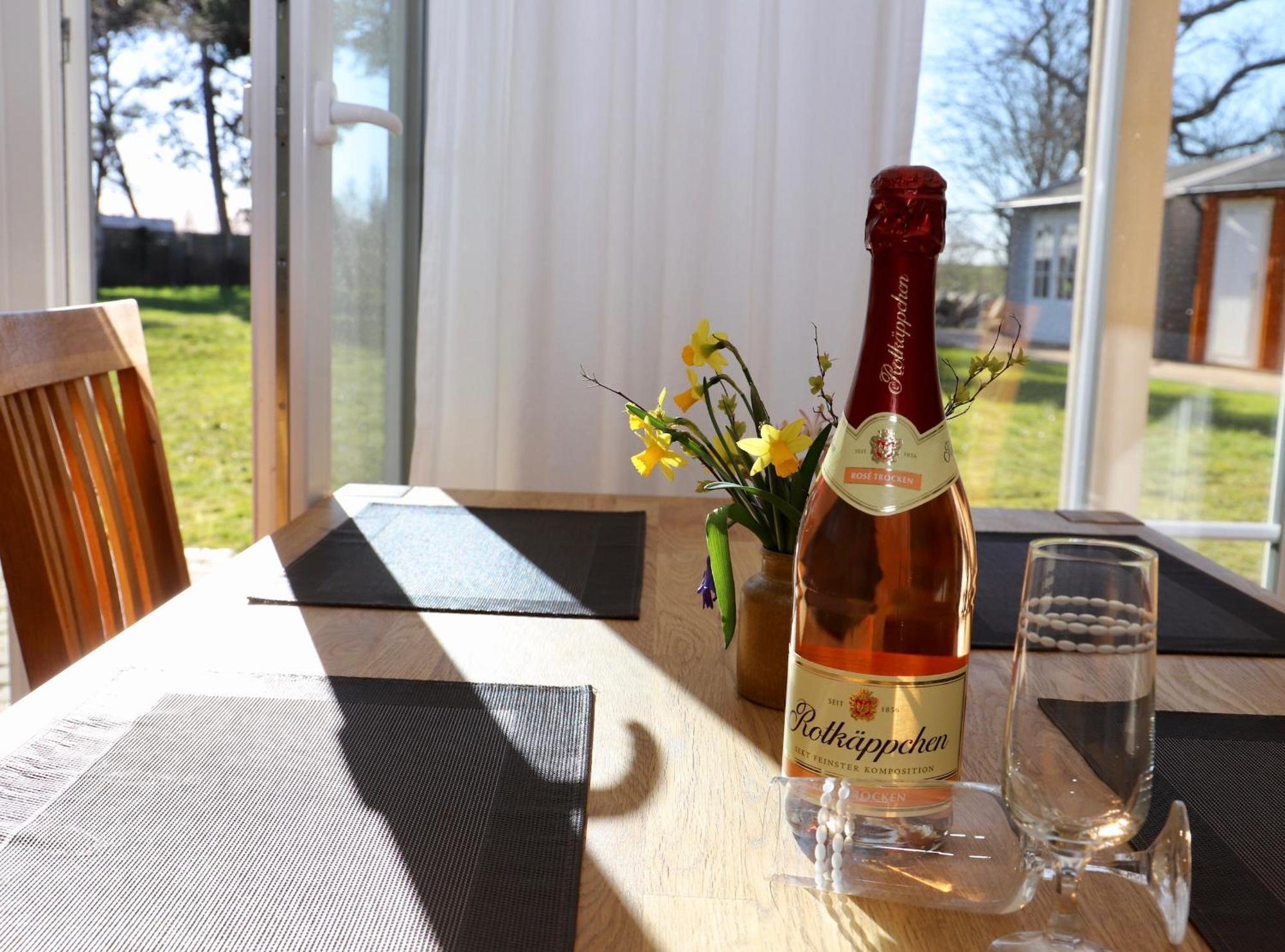 Ferienwohnung1 In Der Villa Westwind Thiessow Bagian luar foto